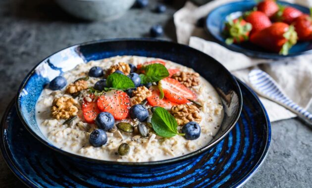 Know ways to eat muesli: 6 delicious weight loss breakfast recipes