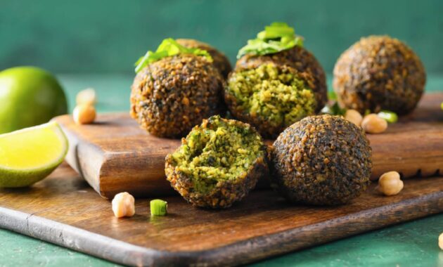 International Falafel Day: Try this mouthwatering homemade Falafel recipe today!