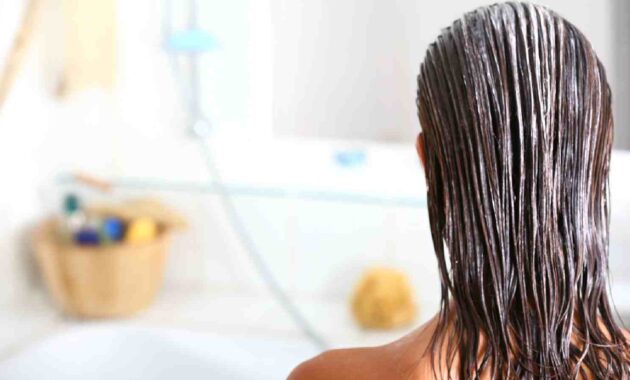 DIY hair packs for monsoon: Nourish your hair naturally