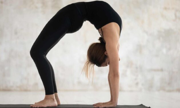 10 yoga poses to increase stamina