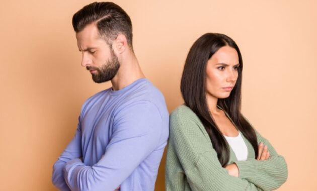 10 signs of a passive-aggressive relationship