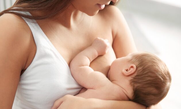 5 best lactation supplements to increase breast milk supply