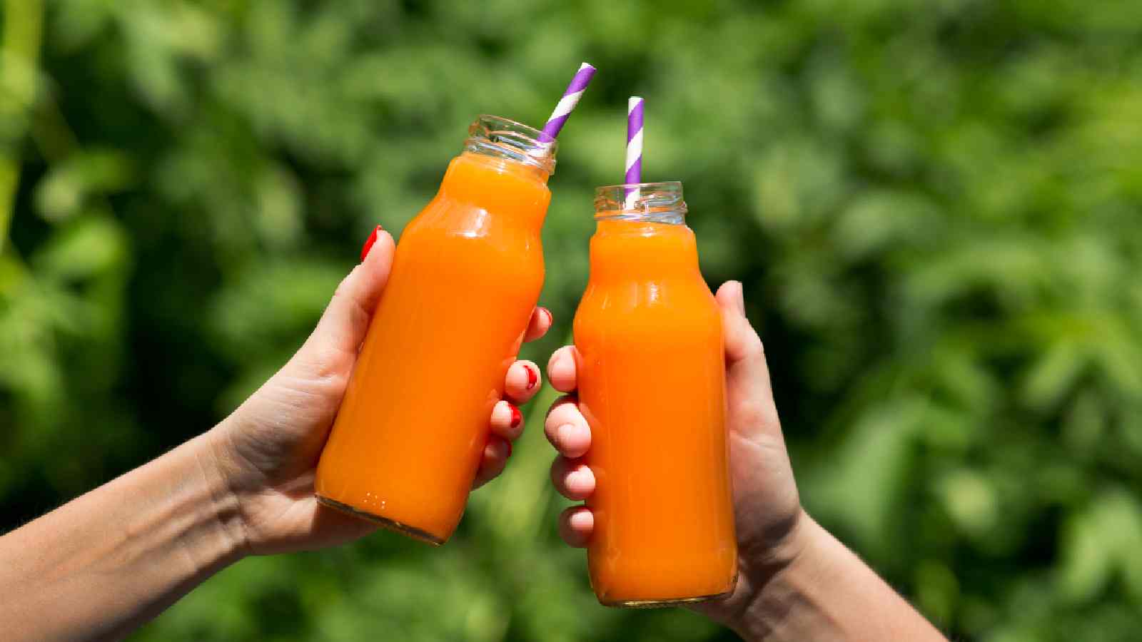 Carrot and beetroot juice: 7 Health Benefits and How to Make It