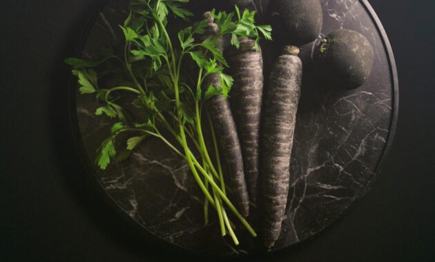 5 incredible health benefits of black carrot