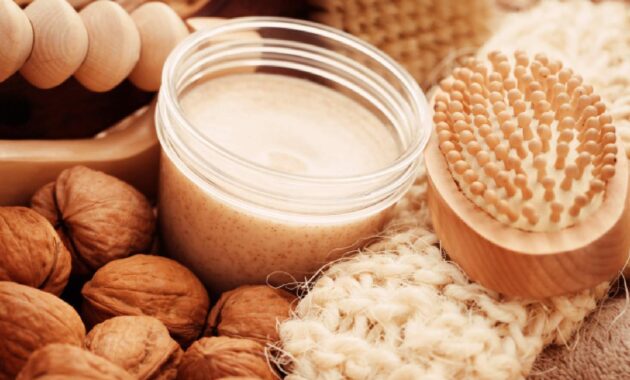 Best walnut scrubs for skin to remove dead skin cells