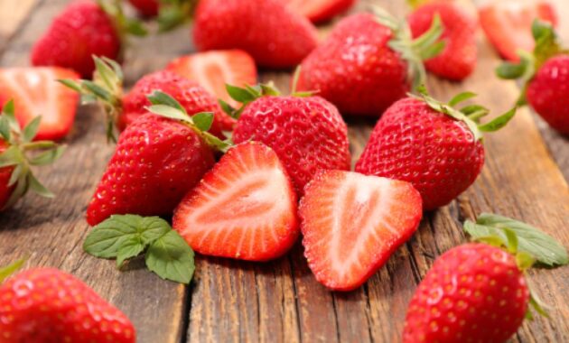 6 sweet health benefits of strawberries