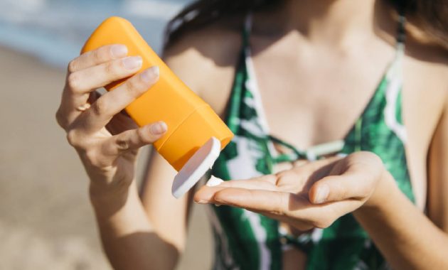 Sunscreen myths: Debunking the anti-sunscreen movement