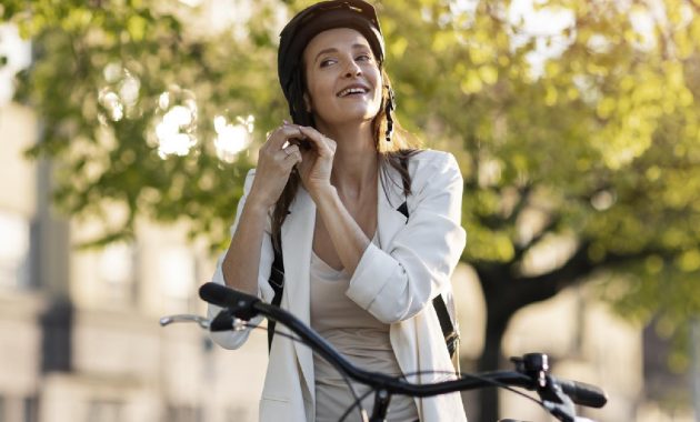 Cycling to work linked to lower risk of early death: Study