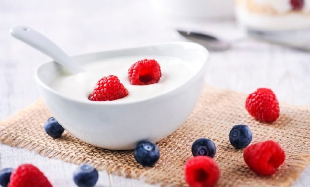 Curd for weight loss: Does it work?