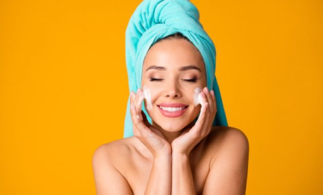 Best niacinamide face wash: 8 top choices for oil-free skin