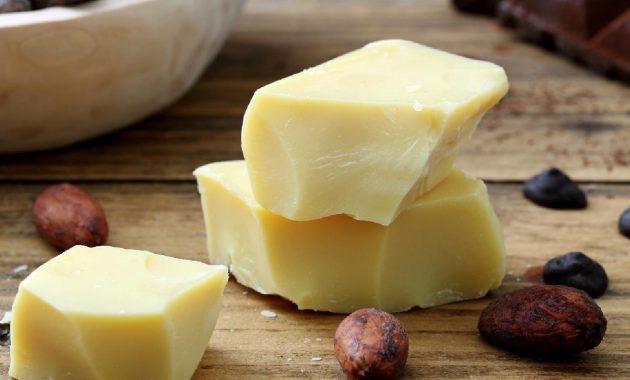 Cocoa butter for face: Benefits and tips